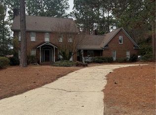 6809 Towbridge Rd, Fayetteville, NC 28306