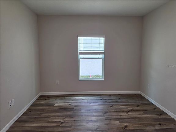 4th image of 36741 Thornhedge Dr