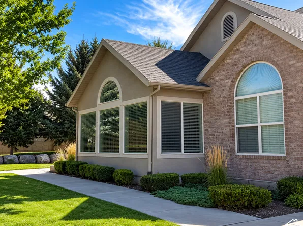 341 S 450 W, Springville, UT 84663