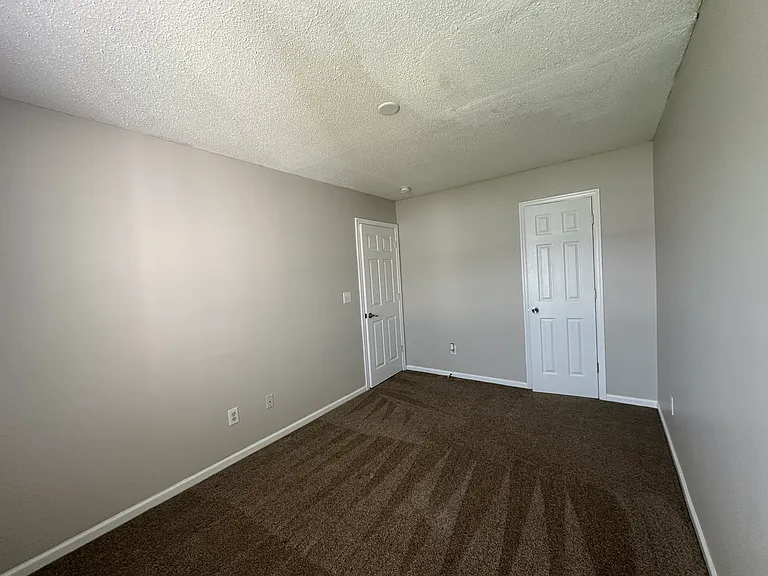 5042 Kemps Lake Dr — Photo 19