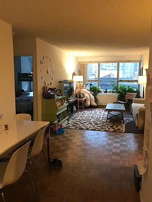 Rented by Level Group | media 1