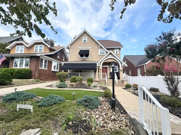 1132 8th St, Huntington, WV 25701