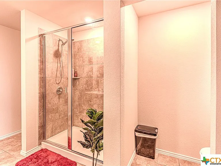 9602 Malkier Dr — Photo 11