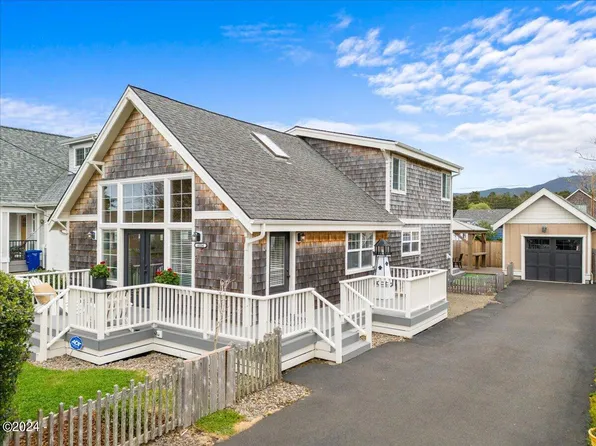 6534 SW Fleet Ave, Lincoln City, OR 97367