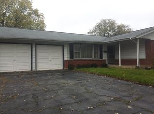 254 Harmony Ln, Elk Grove Village, IL 60007