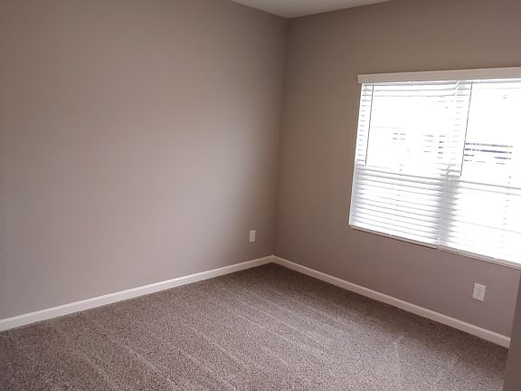 3rd image of 3734 Rivermont Way