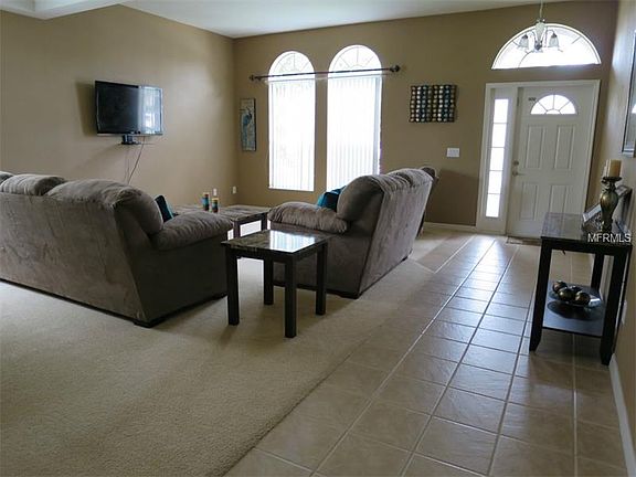 4th image of 1820 Oak Grove Chase Dr