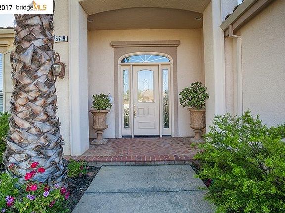 3rd image of 5719 Greenfield Way