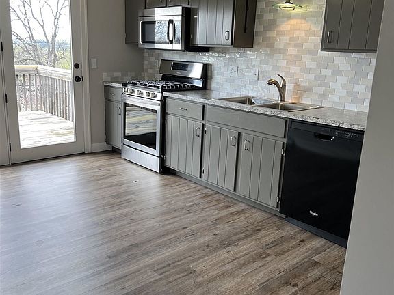 5th image of 7106 S 52nd St