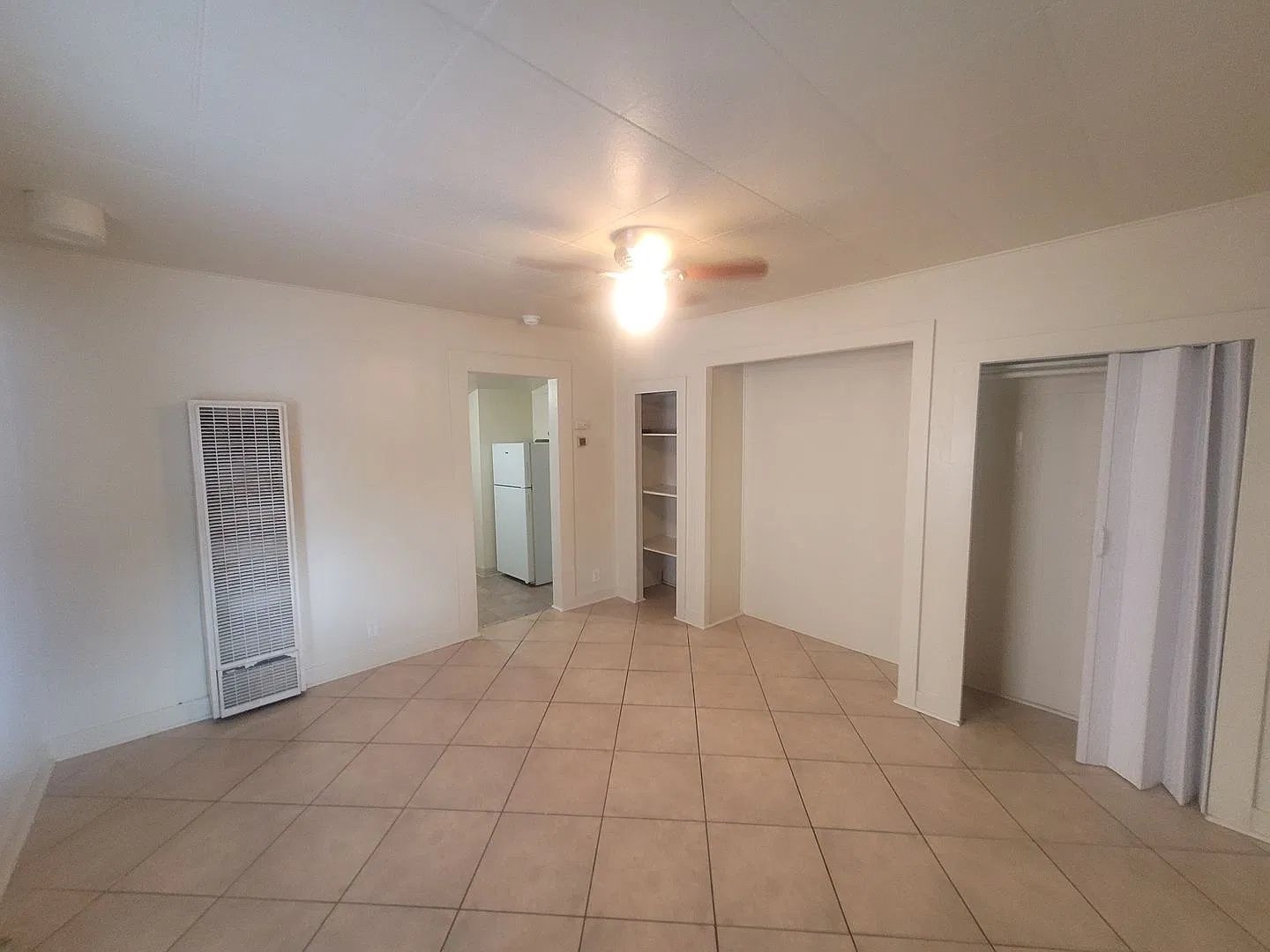BS223-Lombardi — Photo 3