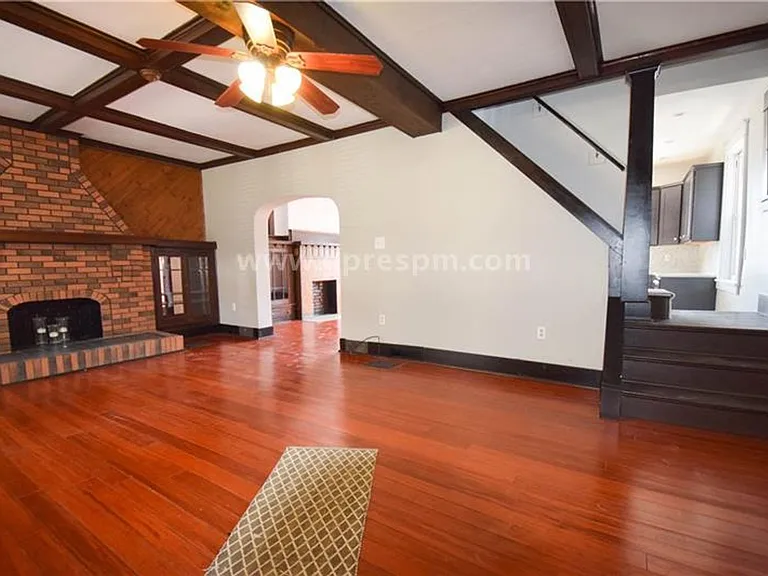 3235 Gaylord Ave — Photo 4