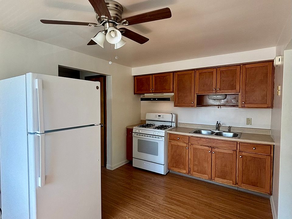 1st image of 104 Hinchey Ave #3