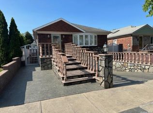 15132 23rd Ave, Whitestone, NY 11357