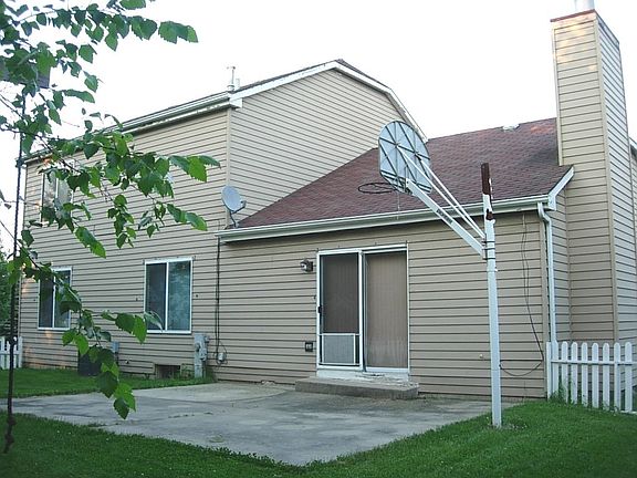 2nd image of 12 N Parliament Way