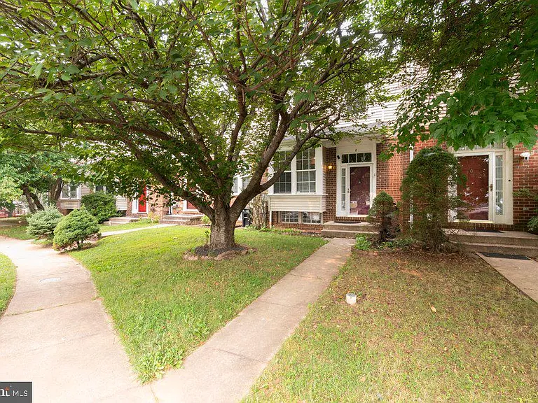 8 Wessex Ct — Photo 9