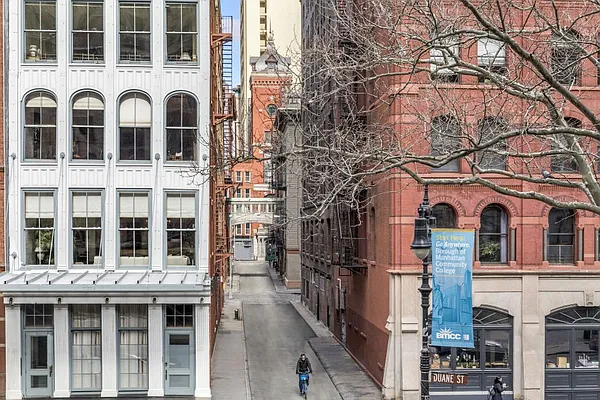 Sold by Compass | media 16