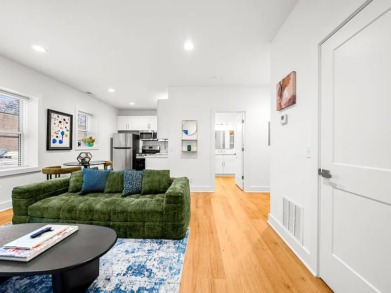 4245 Troost Ave #1 — Photo 21