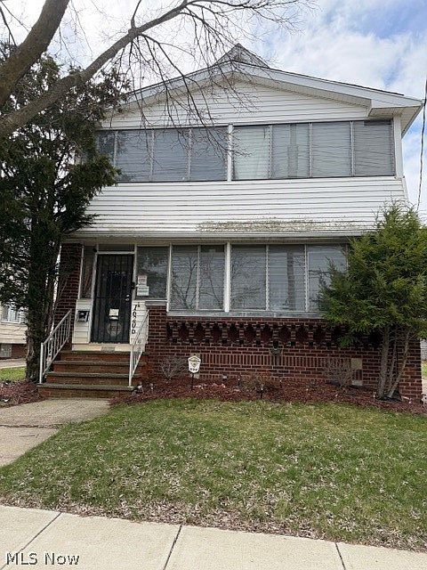 1st image of 16206 Grovewood Ave