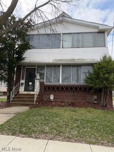 16206 Grovewood Ave, Cleveland, OH, 44110