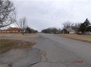 716 W Evans Ave, APACHE, OK 73006