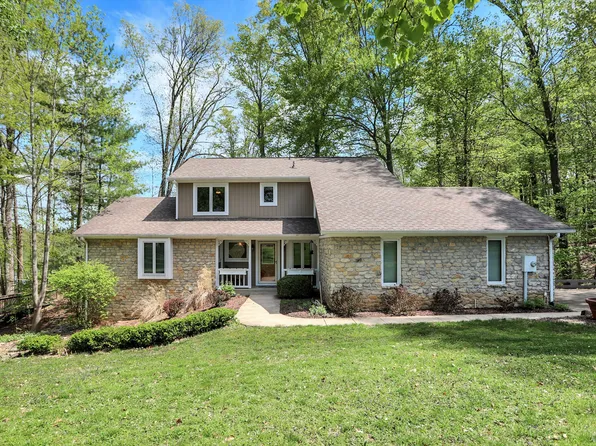 7705 S Indian Ridge Dr, Trafalgar, IN 46181