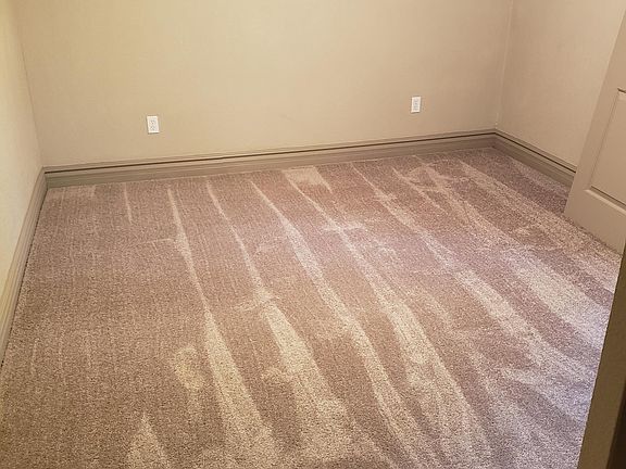 2nd image of 2717 W Harvard Ave