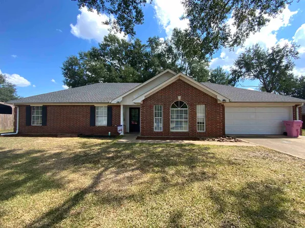 178 Oakwood Rd, Gladewater, TX 75647