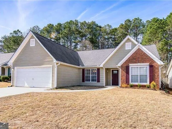 2350 Laurel Pointe Ln, Lawrenceville, GA 30043