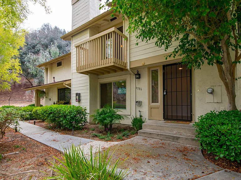 3706 Yale Dr — Photo 30