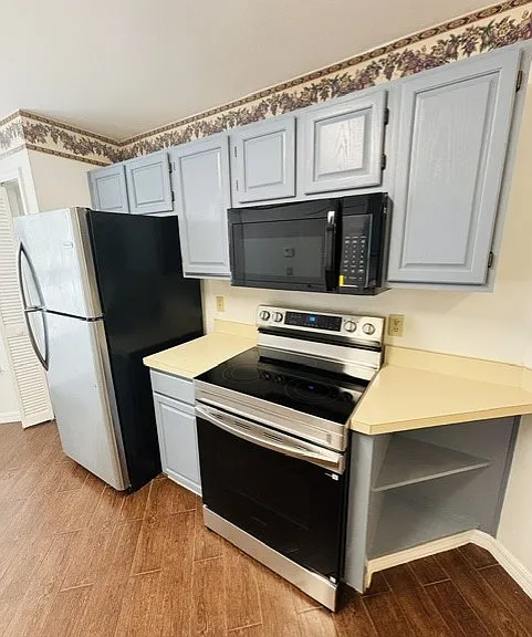 2303 Bridgewood Trl — Photo 7