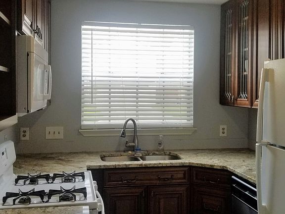 2nd image of 14619 Taymouth Dr