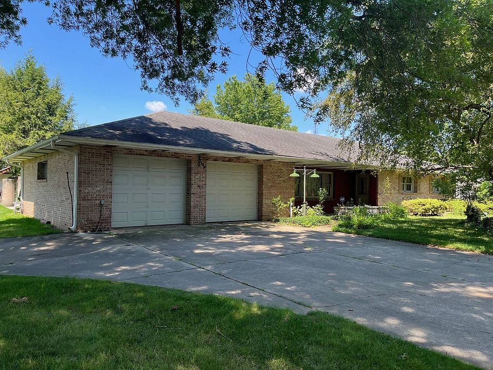 1st image of 60807 County Road 13