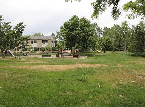 Back lawn play area