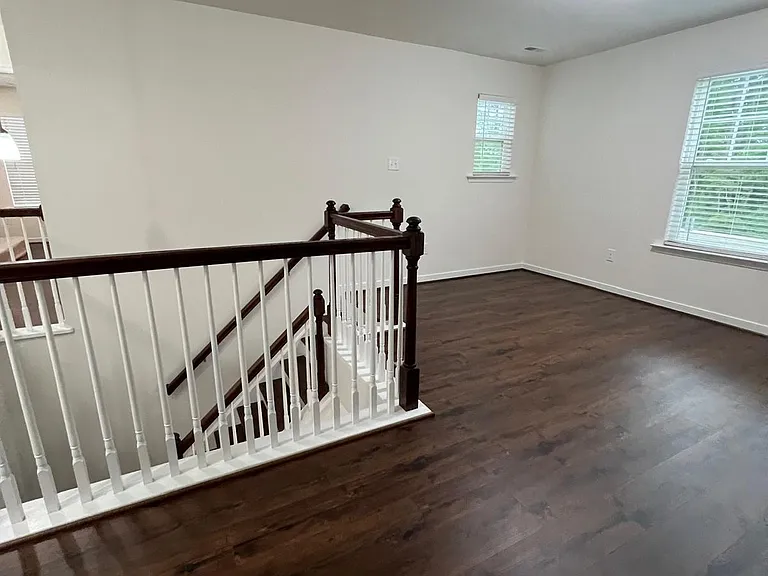 5618 Benoni Ct — Photo 13