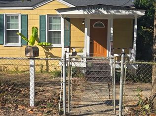 2718 W Surrey Dr, North Charleston, SC 29405