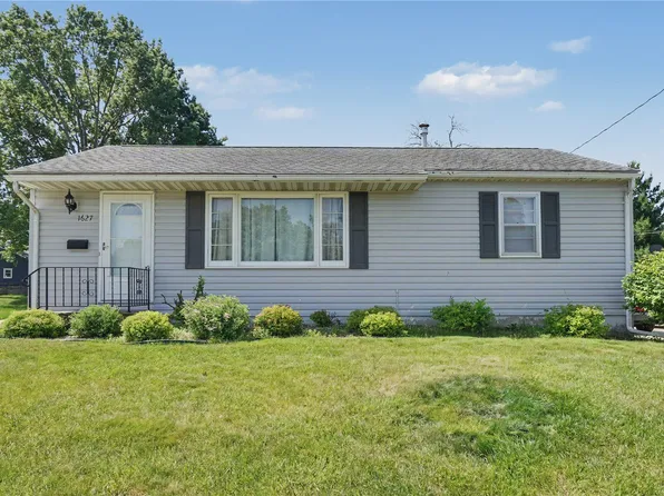 1627 Miami Dr NE, Cedar Rapids, IA 52402