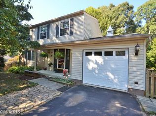 13448 Greenvale Rd, Woodbridge, VA 22192