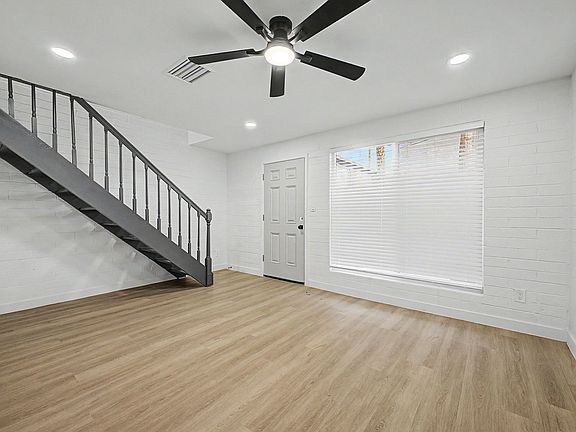 2nd image of 1804 E Concorda Dr #18