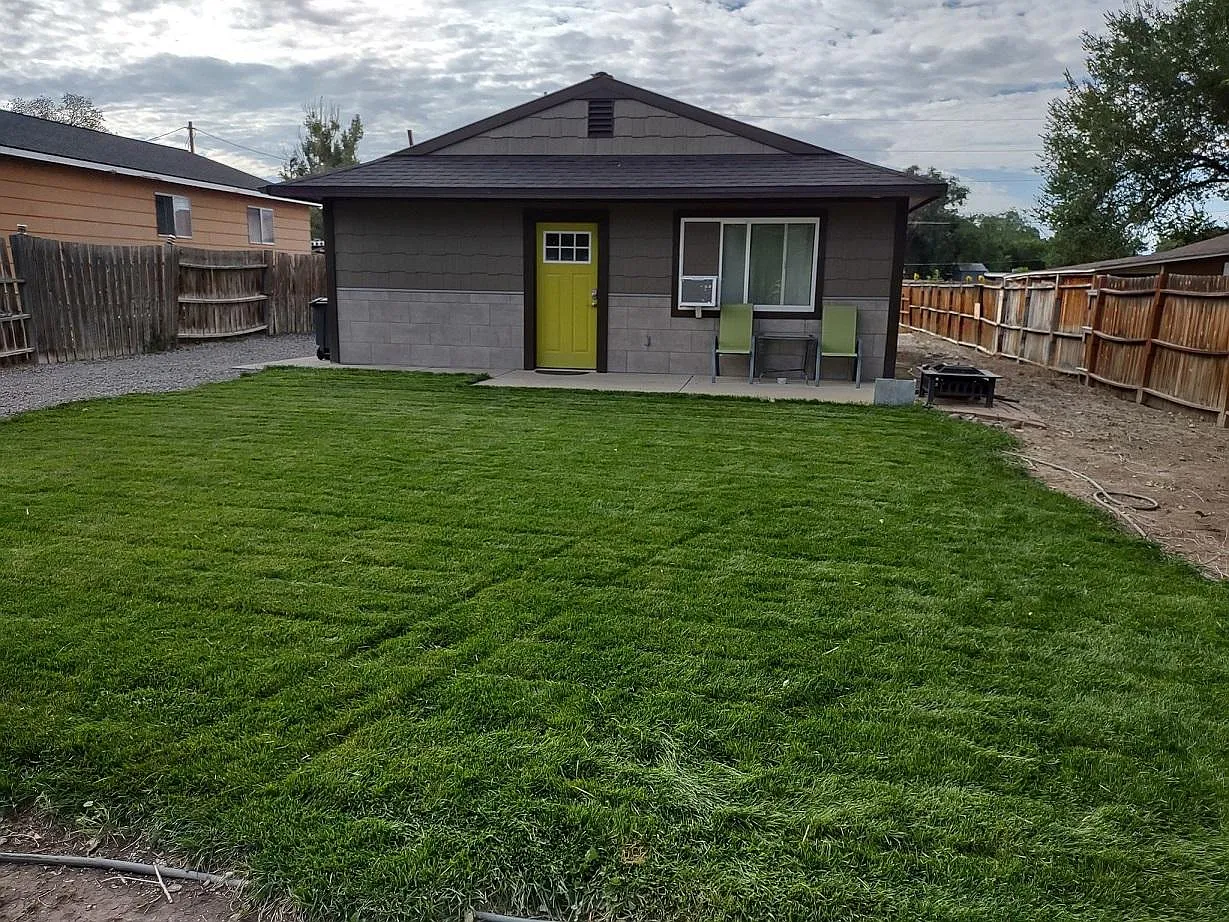 Beach Ln, Montrose — Photo 1