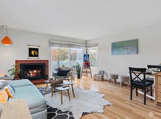 8812 20th Ave NE APT A204, Seattle, WA 98115