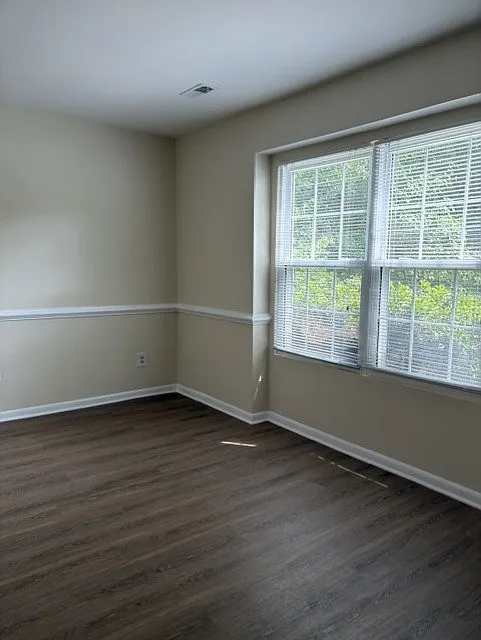 2 bed, 1210 sqft, $1,750 — Photo 3