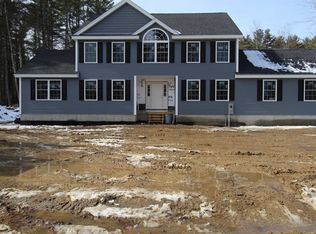 4 Cornstalk Ln, Pelham, NH 03076