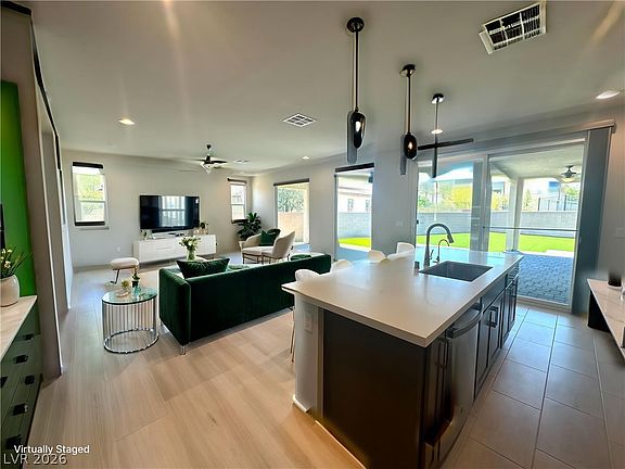4th image of 4905 E Cactus Canyon Dr