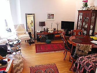 Rented by Verdi Square Realty