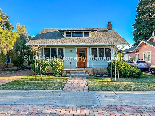663 Islay St Photo 1