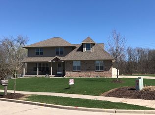 2798 Sussex Rd, Green Bay, WI 54311