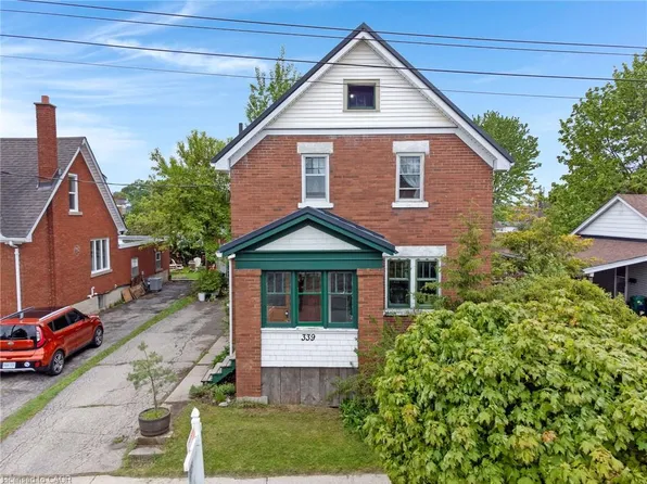 339 Greenfield Ave, Kitchener, ON N2C 1E2