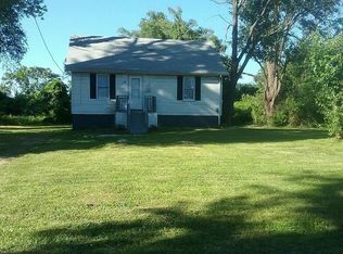 8611 Church Ln, East Saint Louis, IL 62203