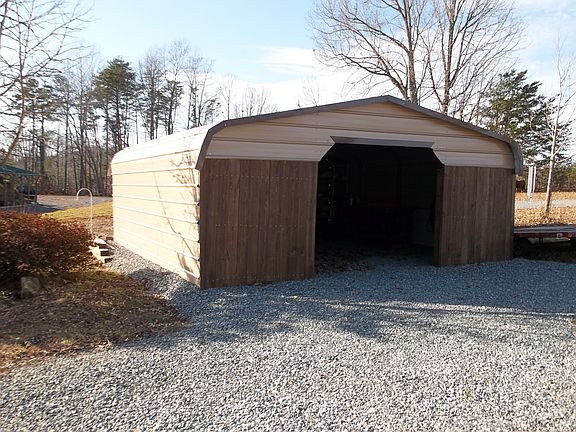 3rd image of 11792 Patrick Henry Hwy