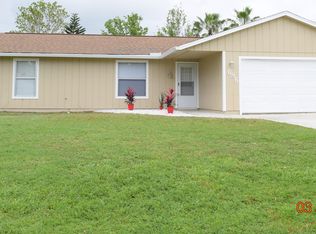 686 SE Majestic Ter, Port Saint Lucie, FL 34983